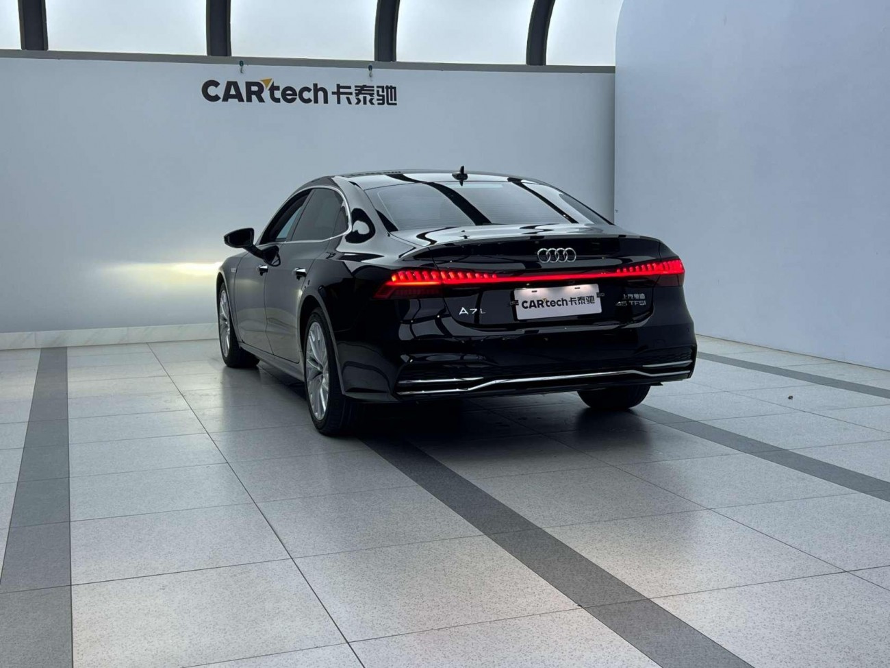 Audi A7L 45 TFSI 2024