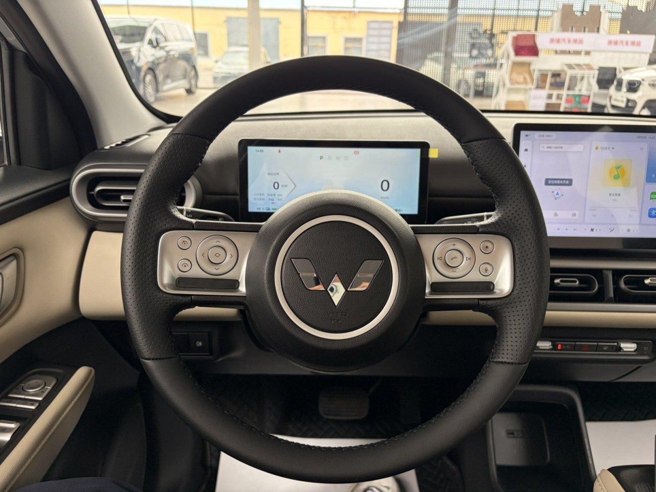 Wuling PLUS 2025