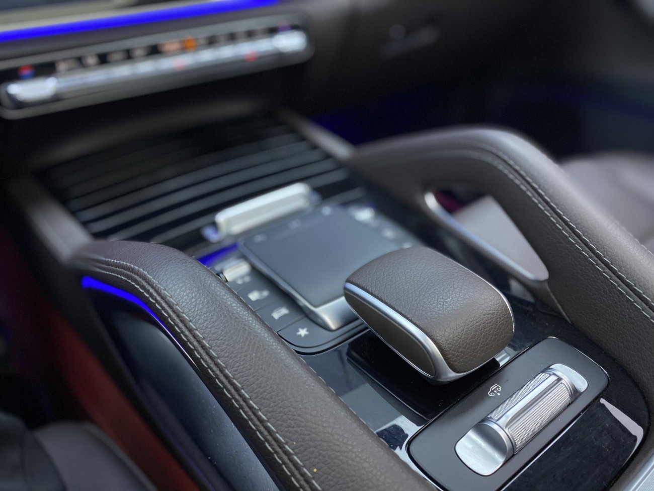Mercedes-Benz GLS 450 4MATIC 2023