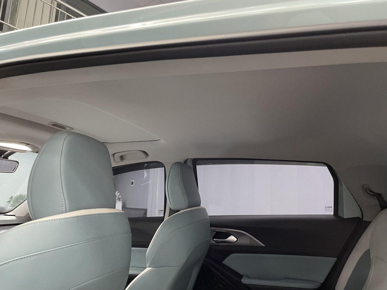 Geely E 2023