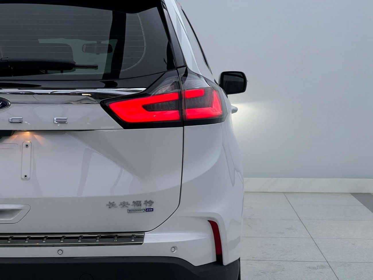 Ford Edge 2021