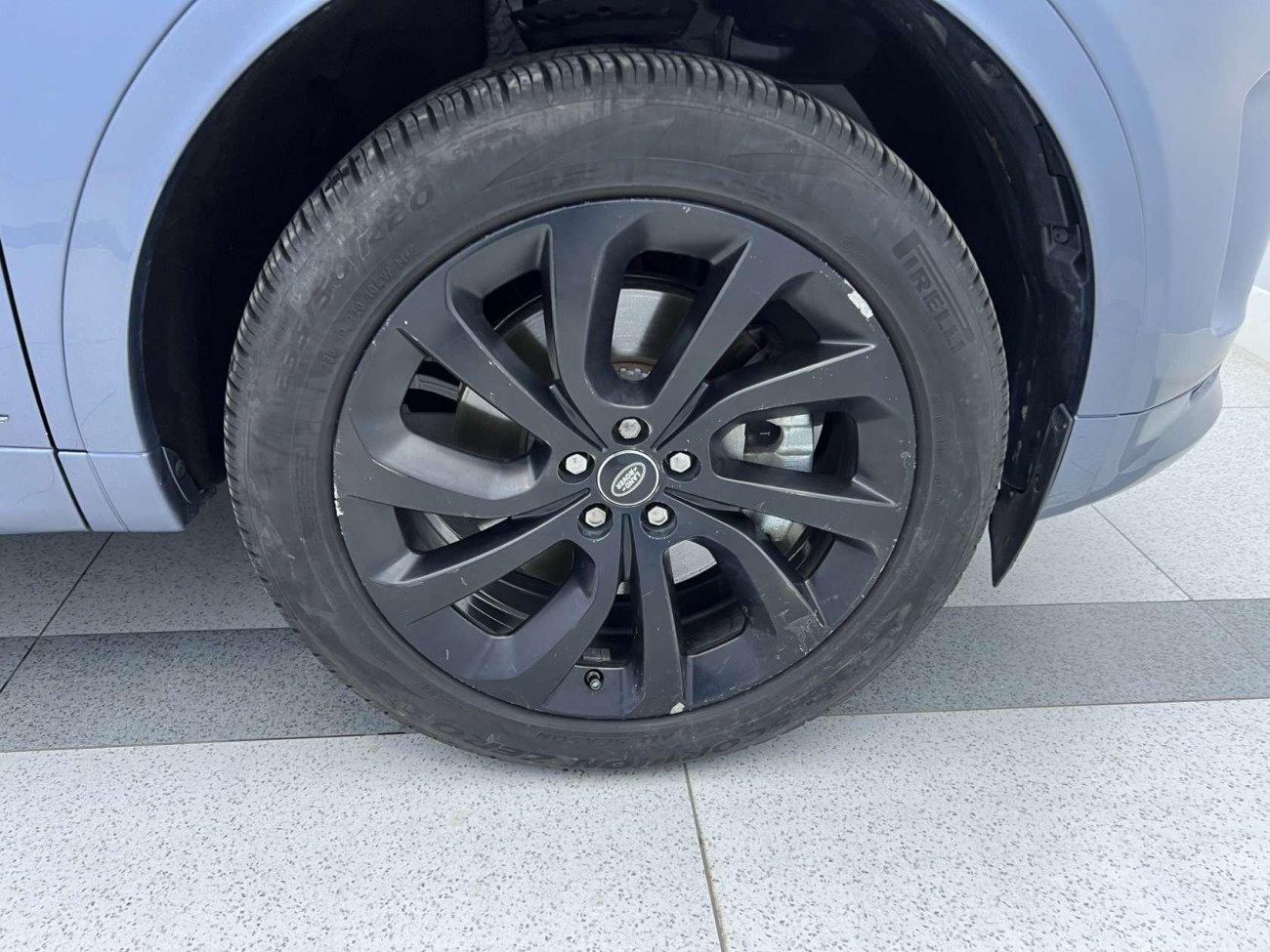 Land Rover Discovery Sport 2021