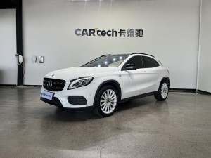 Mercedes-Benz GLA200 2018