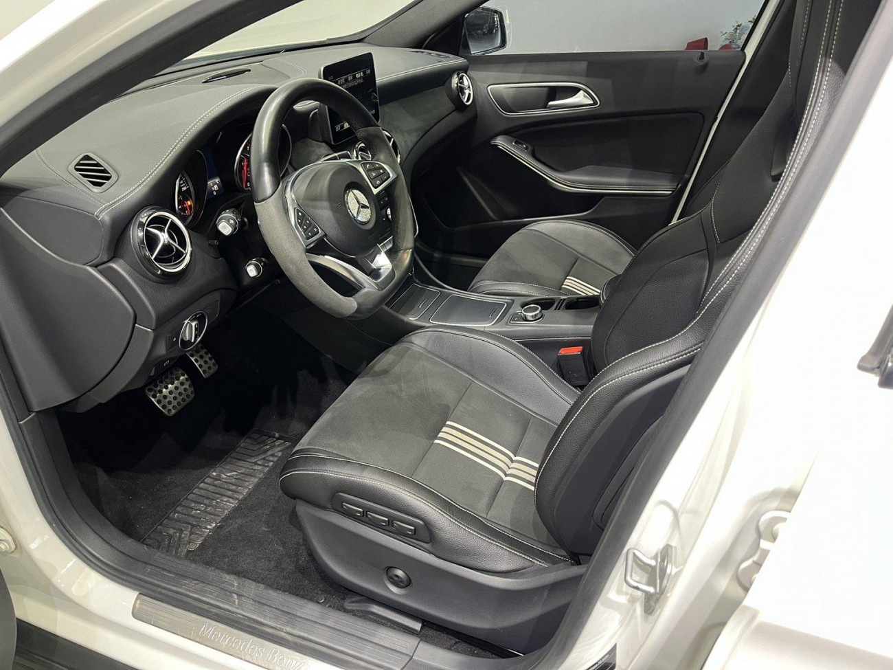 Mercedes-Benz GLA200 2018