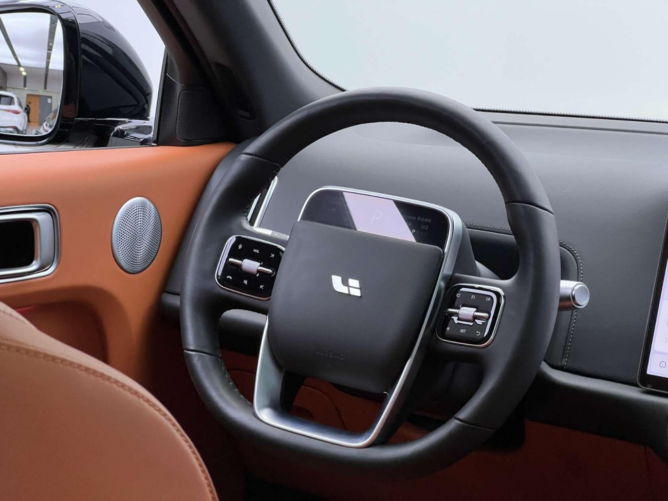 Li Auto L9 2025