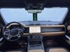 Land Rover Defender 2024