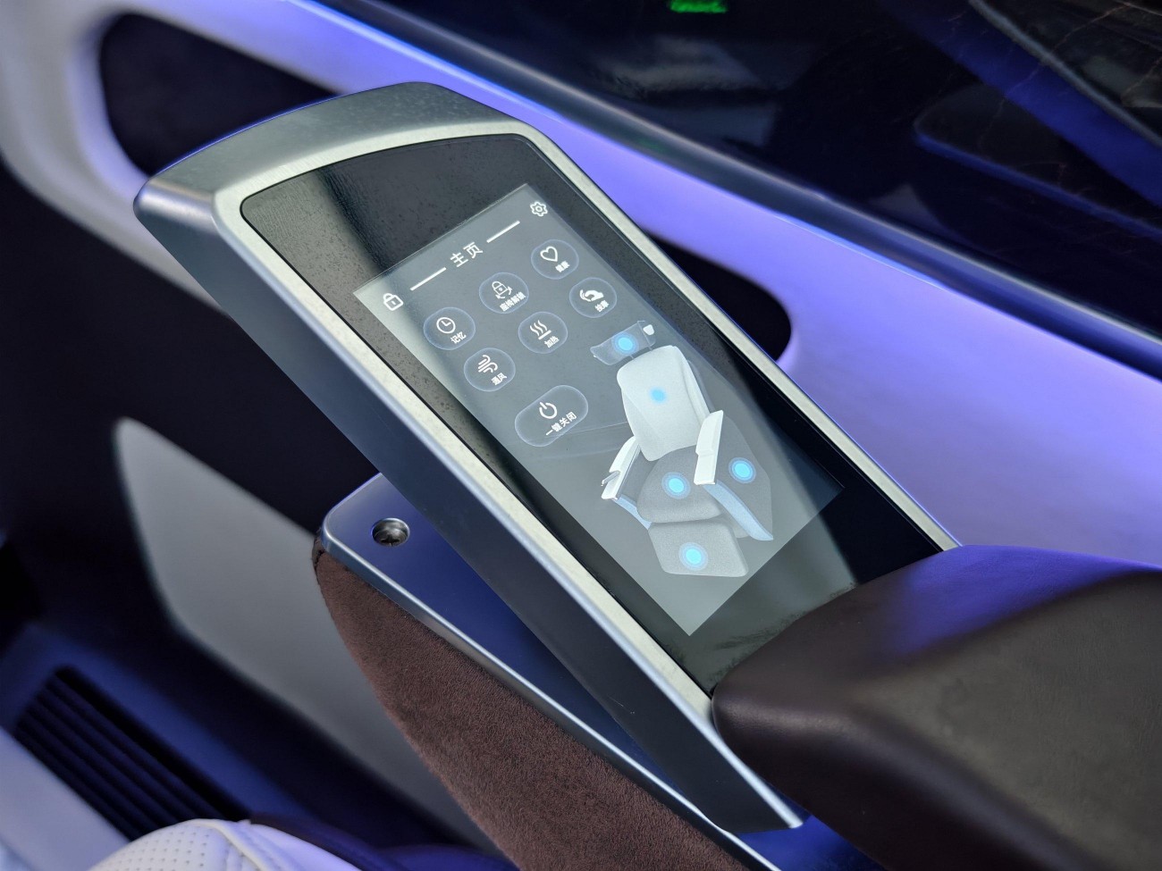Mercedes-Benz Vito 2024