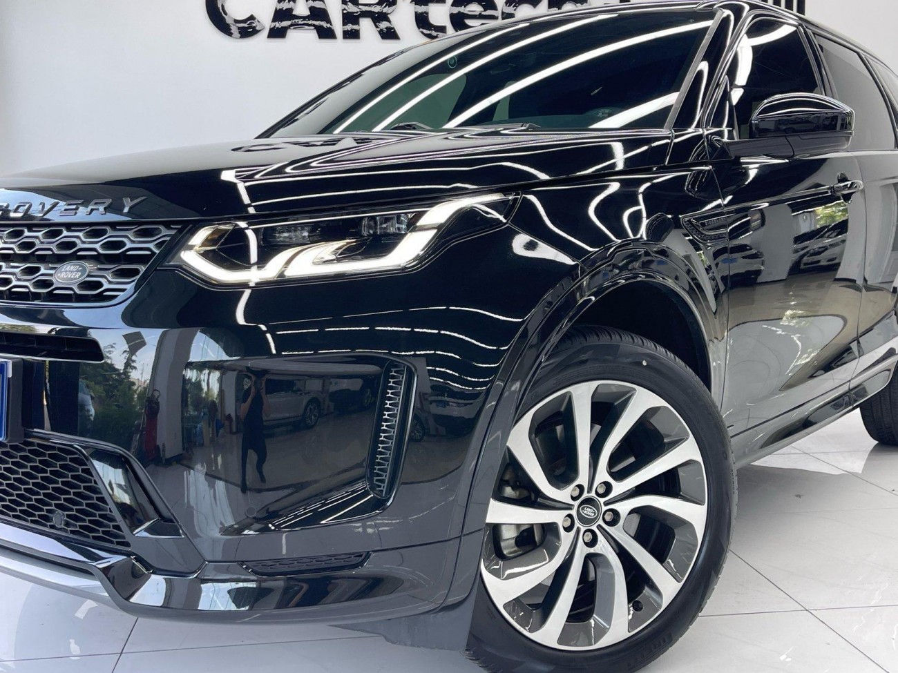 Land Rover Discovery Sport 2021