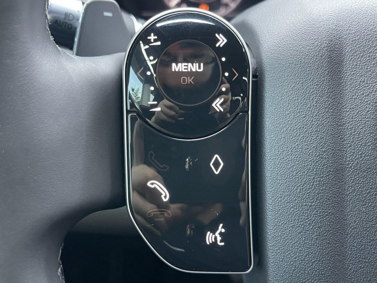 Land Rover Discovery Sport 2021