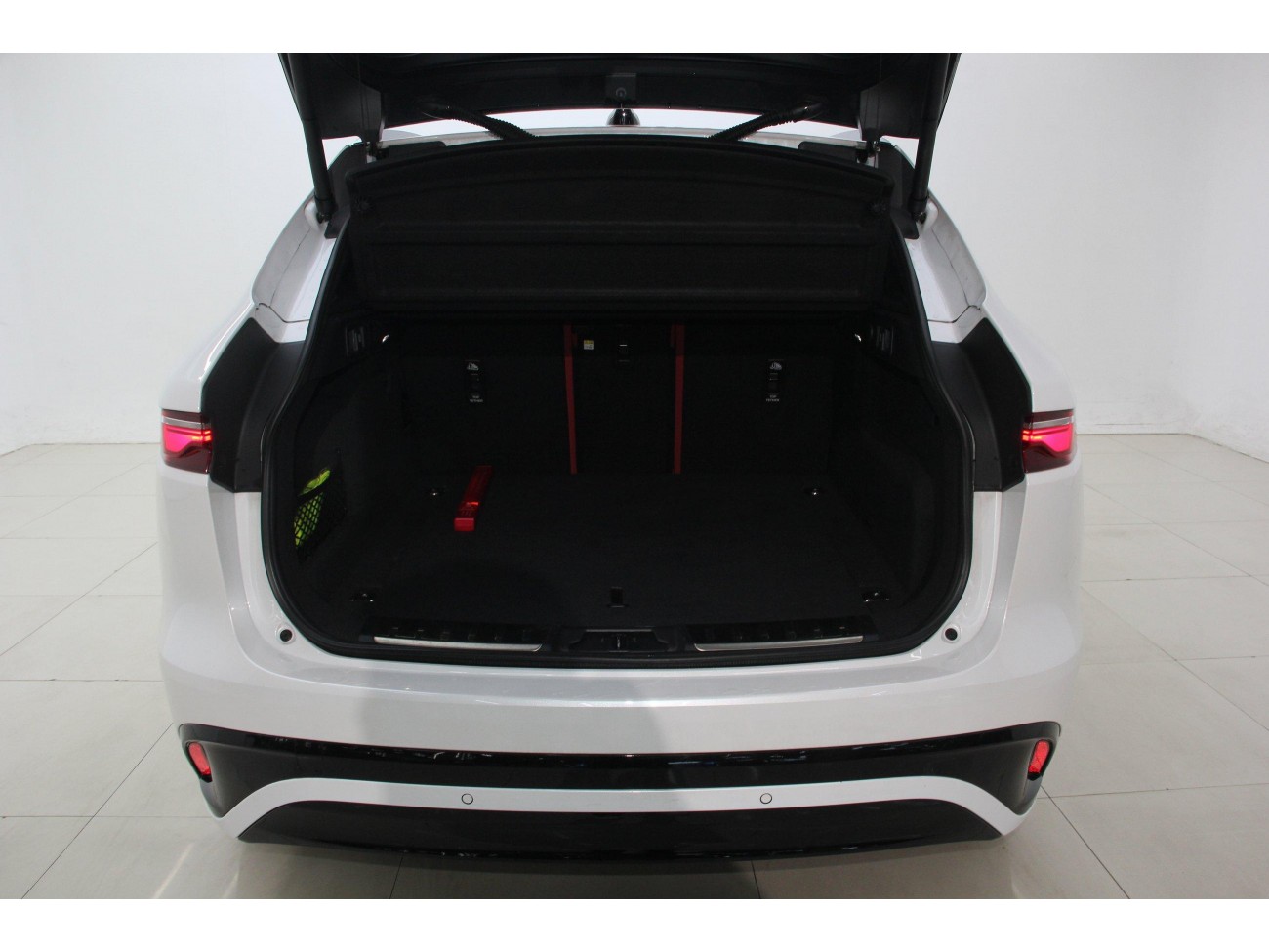 Jaguar F-PACE 2023