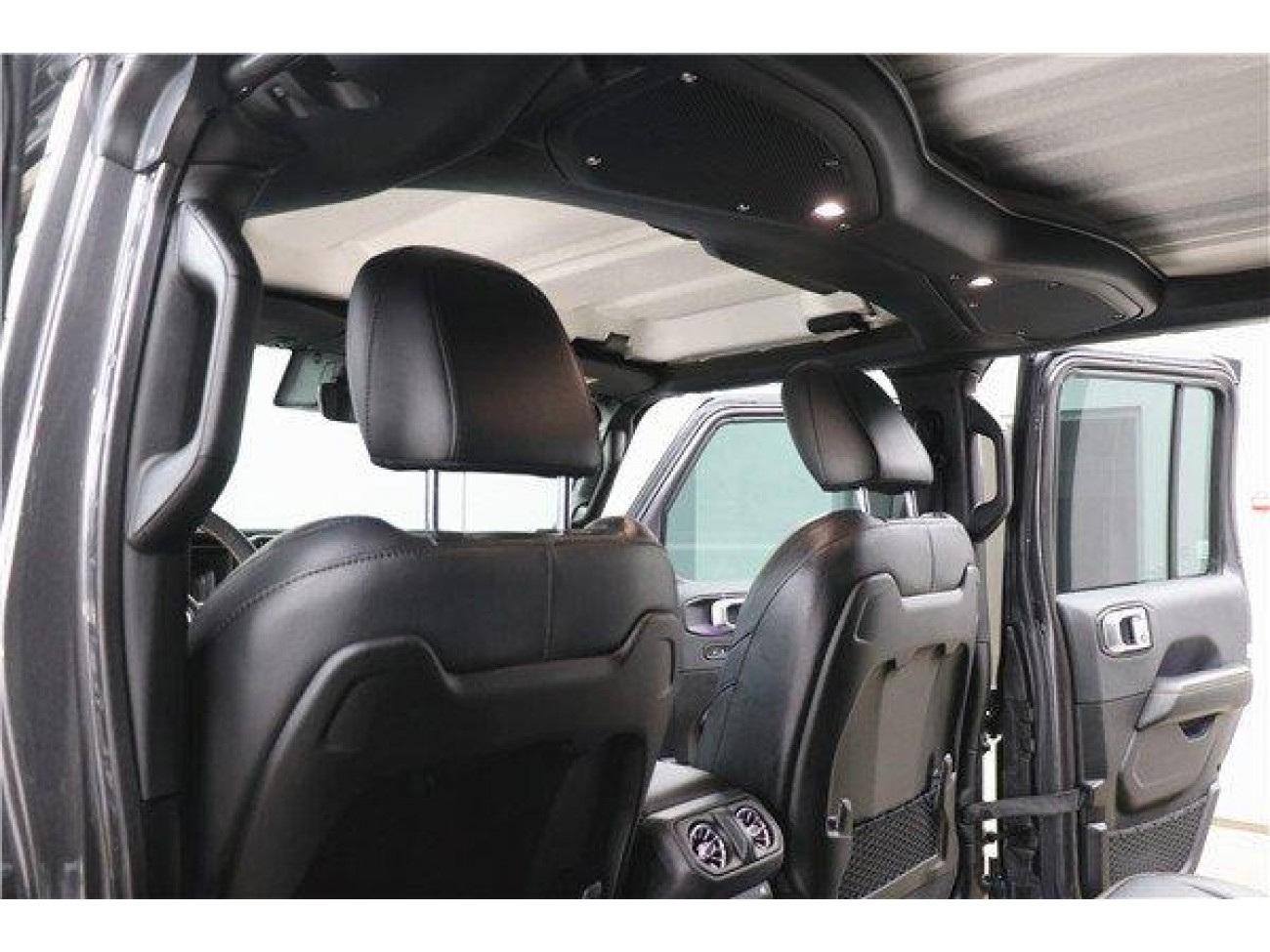 Jeep Wrangler 2025