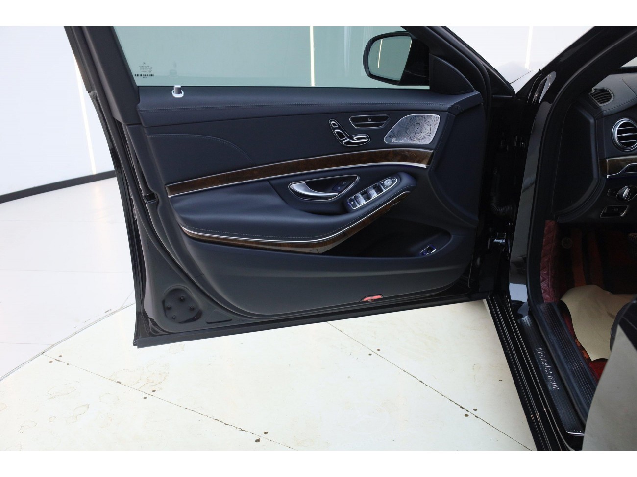 Mercedes-Benz S320L 2017