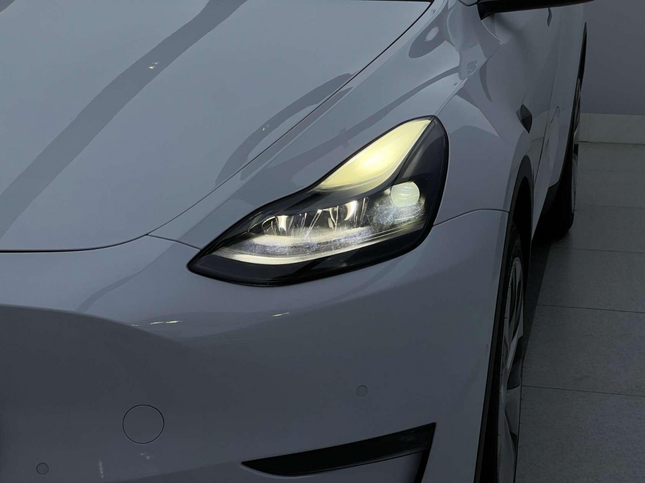 Tesla Model Y 2021