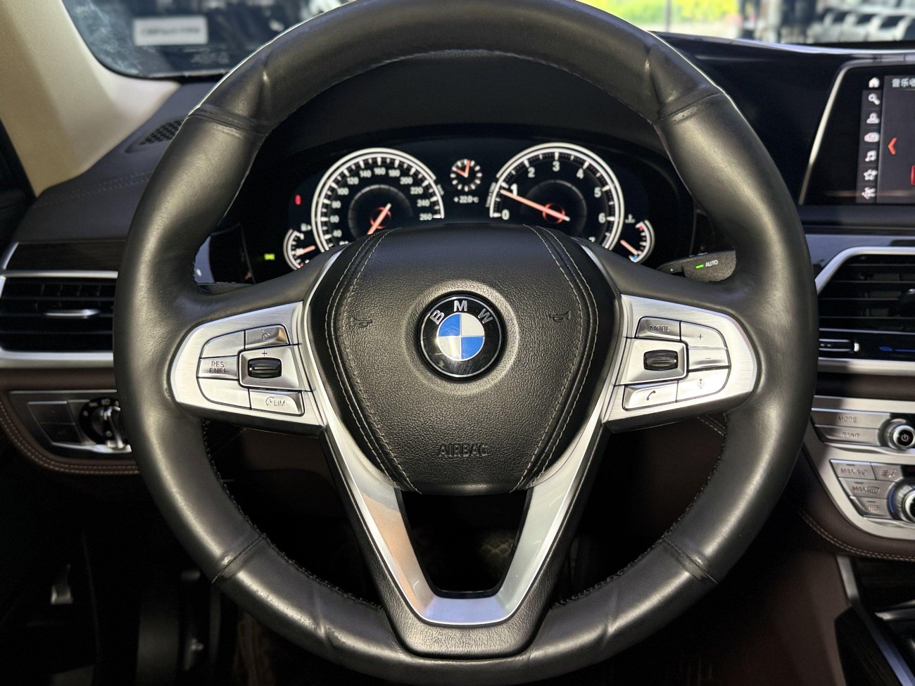 BMW 730Li 2017