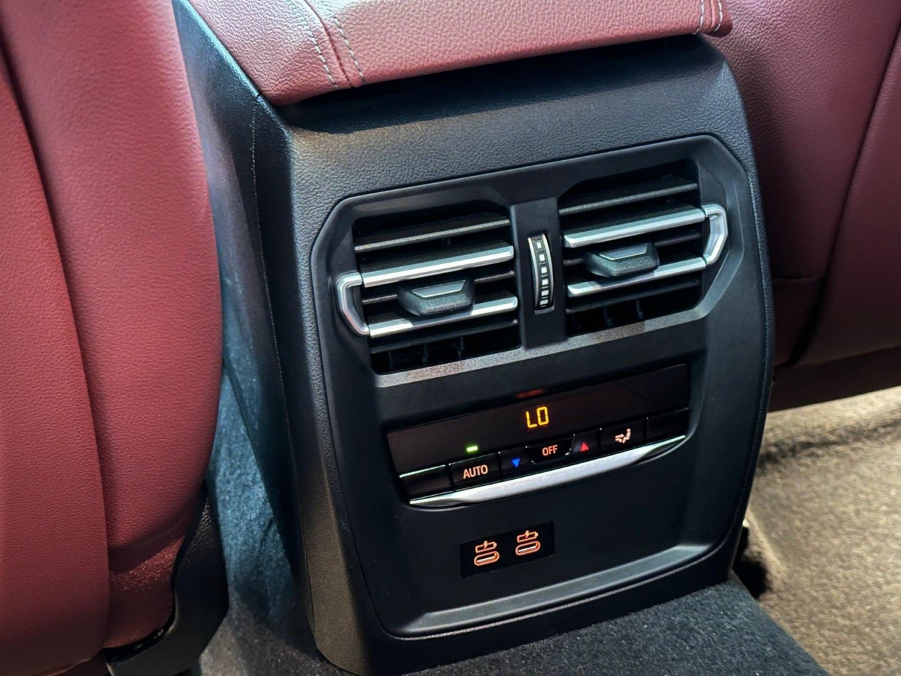 BMW 330i 2024