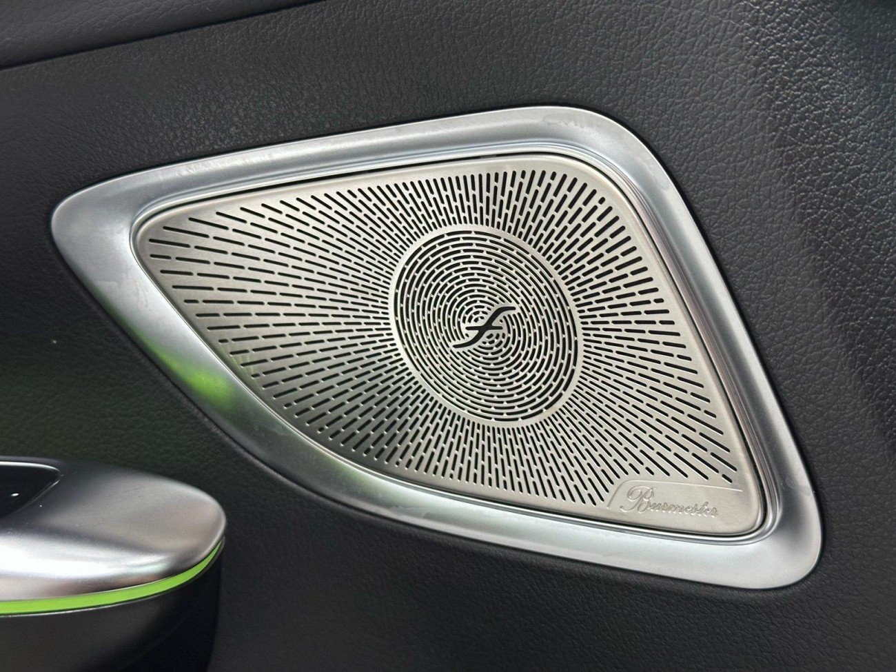 Mercedes-Benz C 260 L 2024