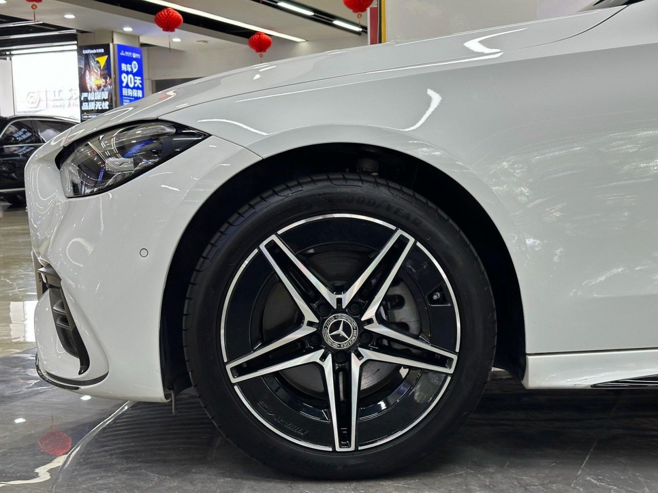 Mercedes-Benz C 260 L 2024