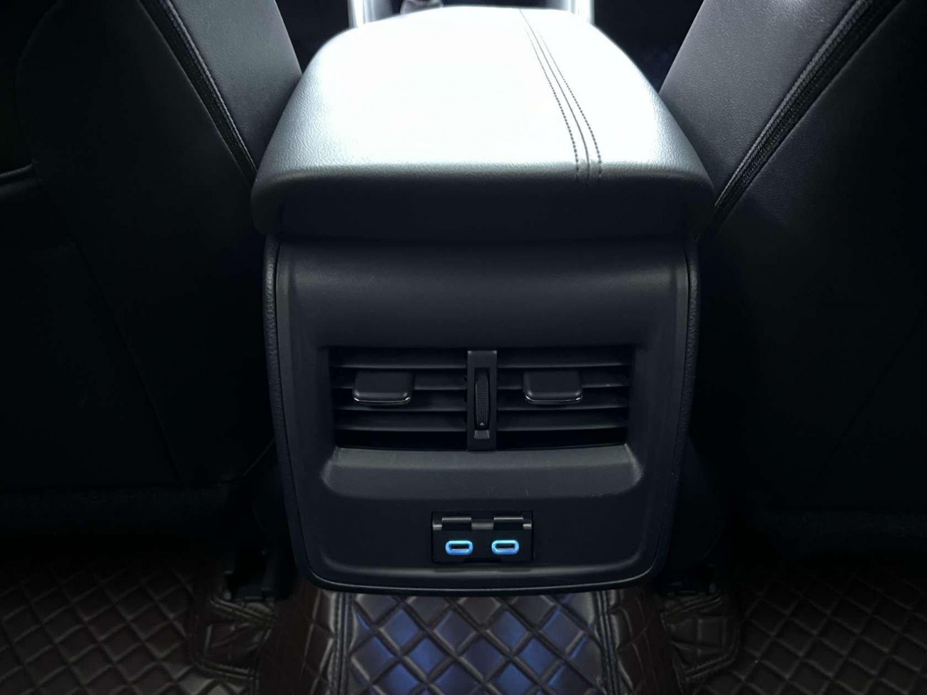 Toyota Avalon 2022