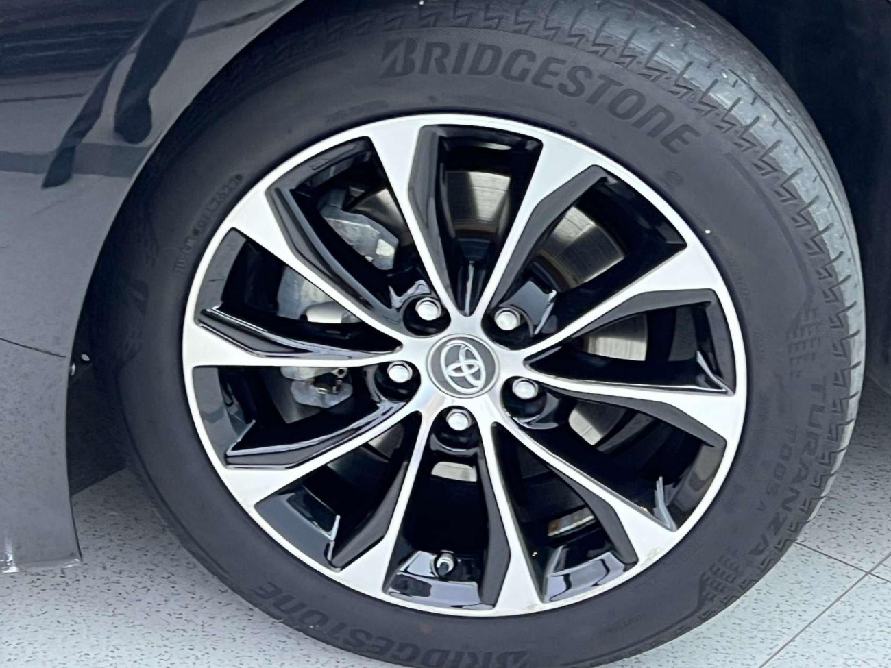 Toyota Avalon 2022