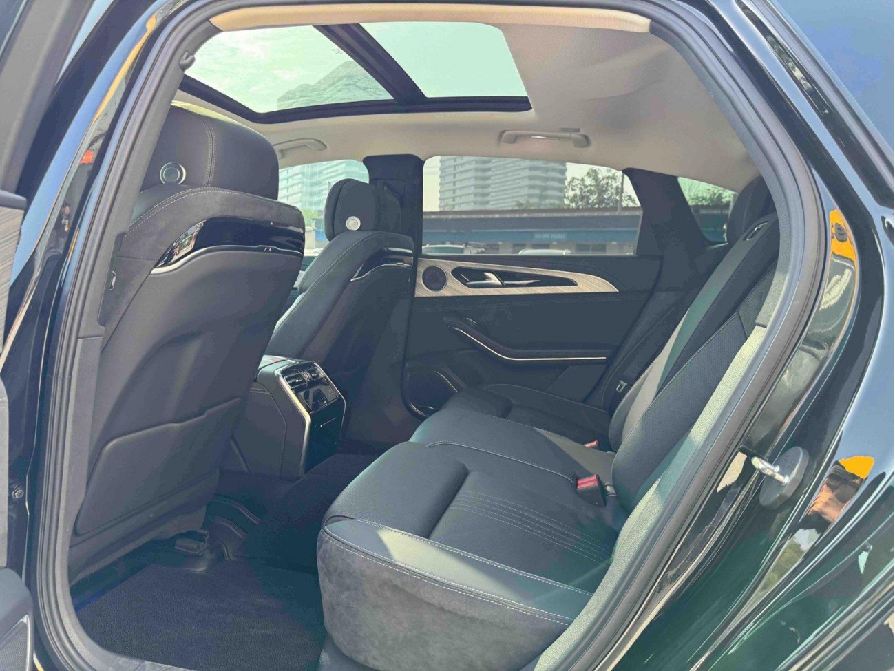 Hongqi H9 2022