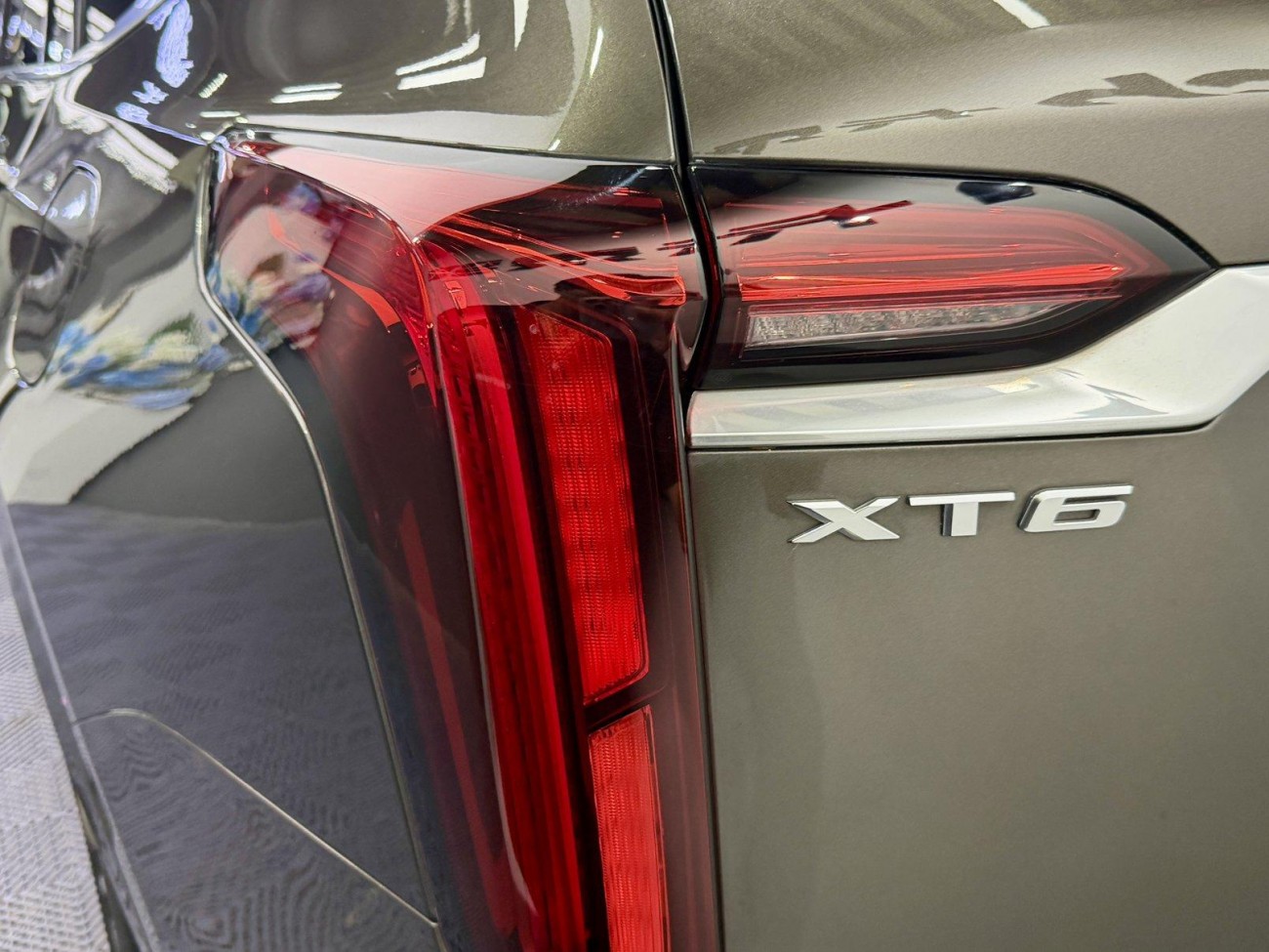 Cadillac XT6 2023