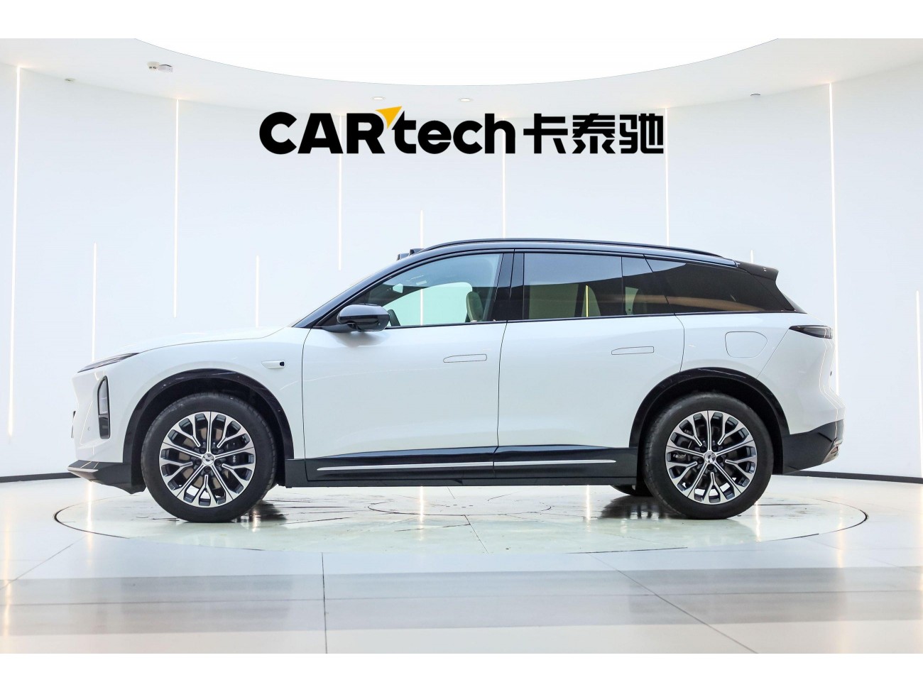 NIO ES6 2025