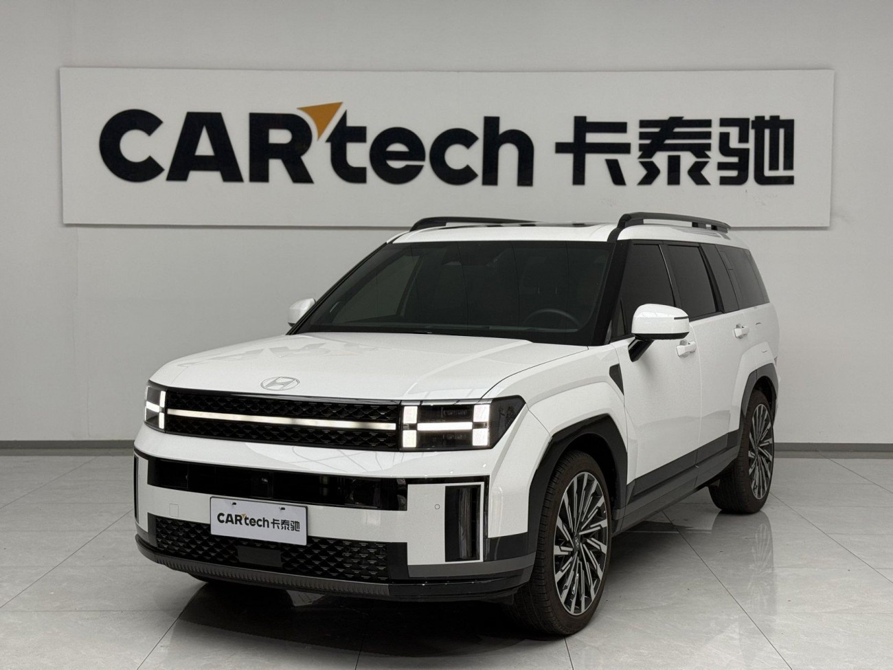 Hyundai Santa Fe 2025