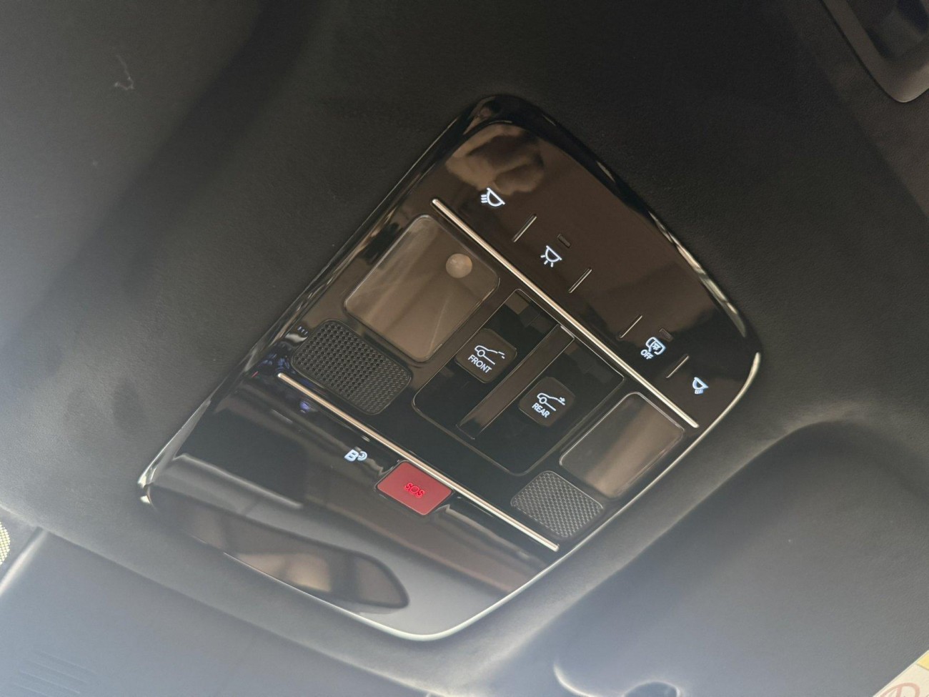 Hyundai Santa Fe 2025