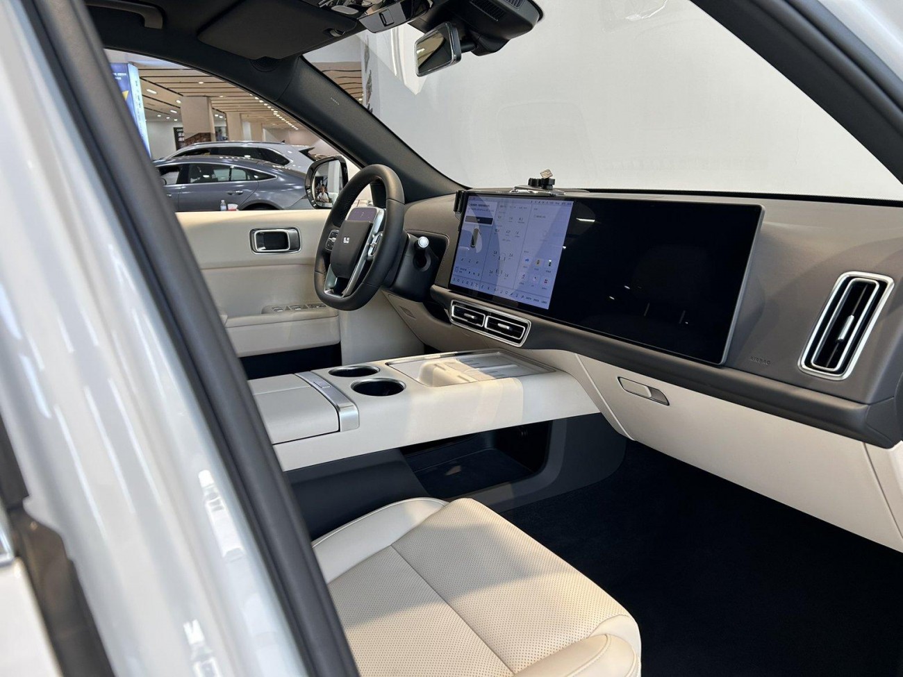 Li Auto L7 2024