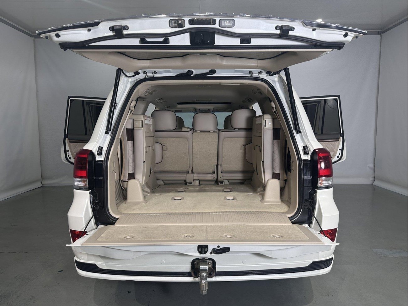 Toyota Land Cruiser 2019