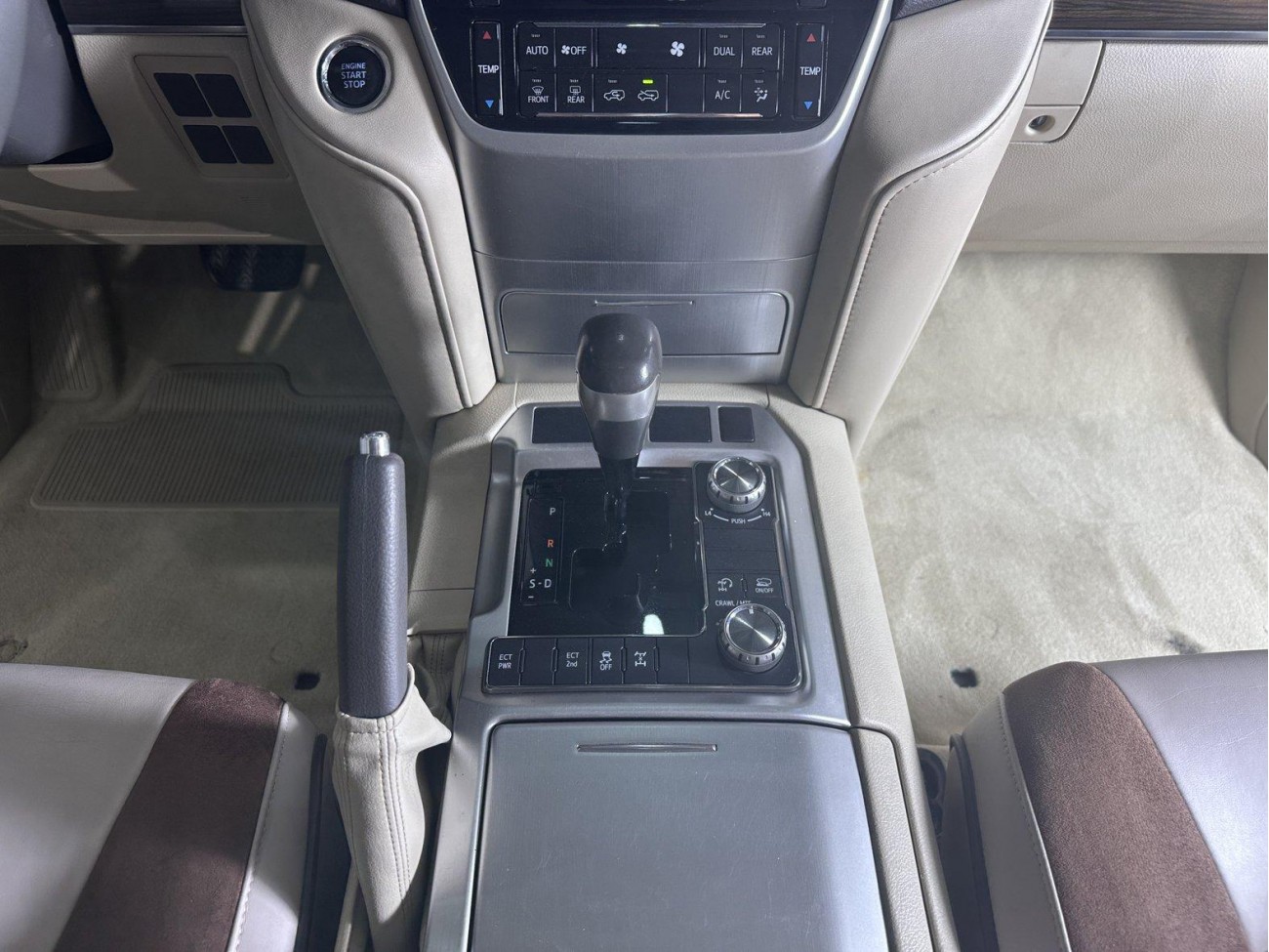 Toyota Land Cruiser 2019