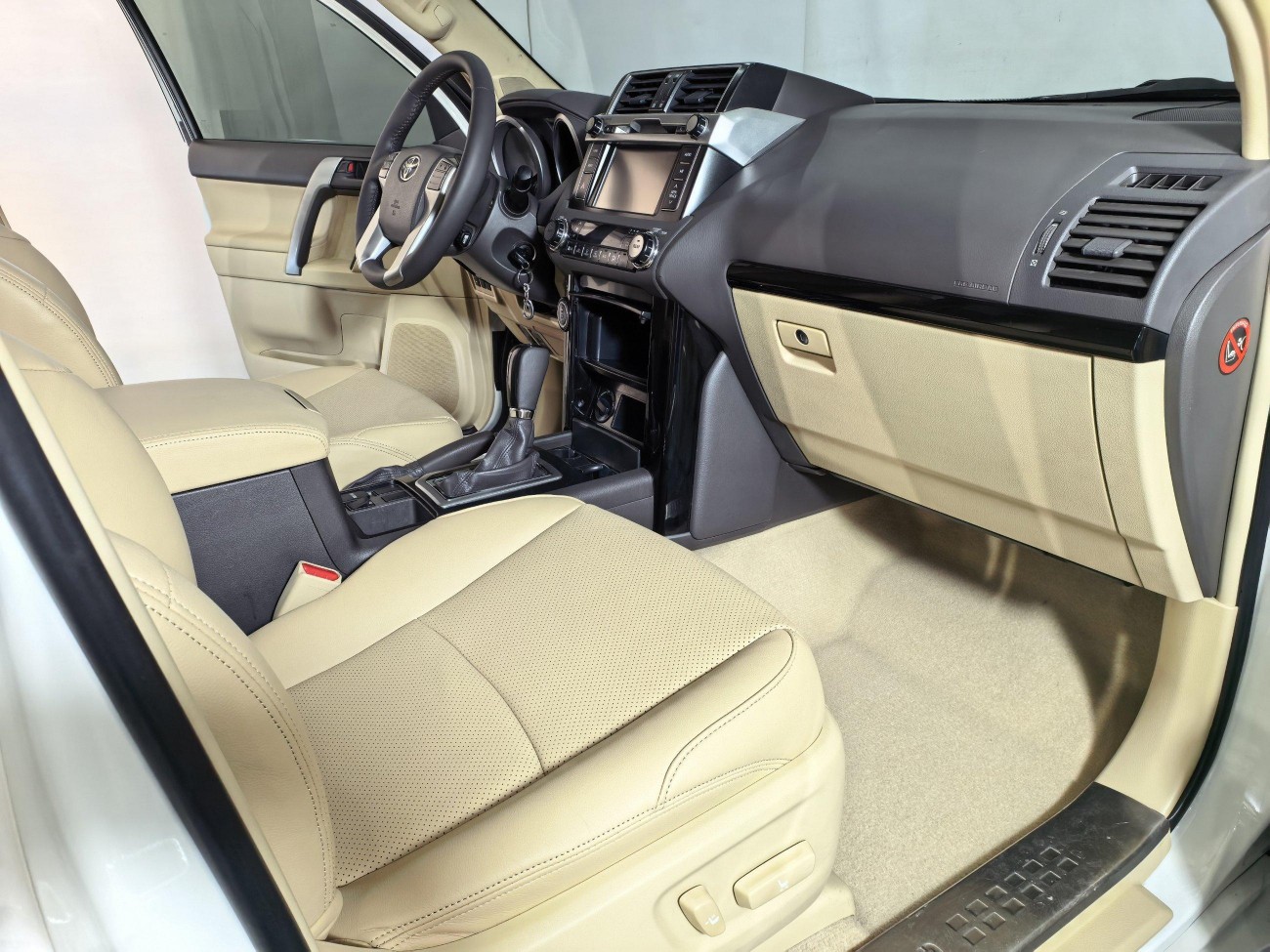 Toyota Prado 2015