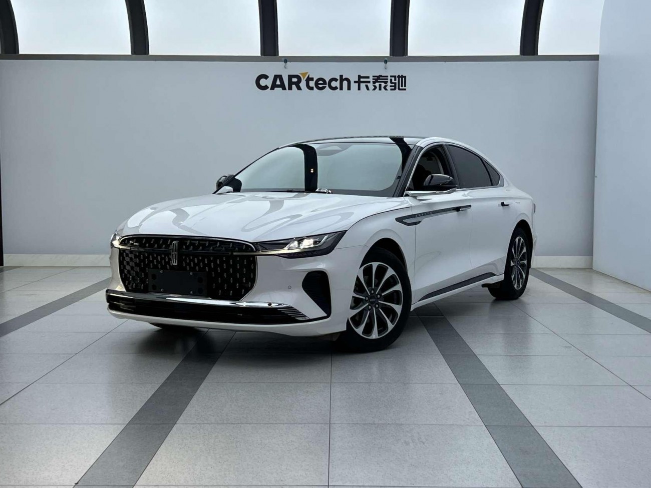 Lincoln Z 2022