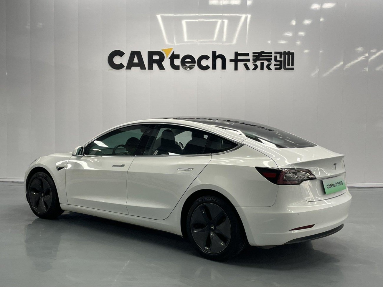 Tesla Model 3 2020