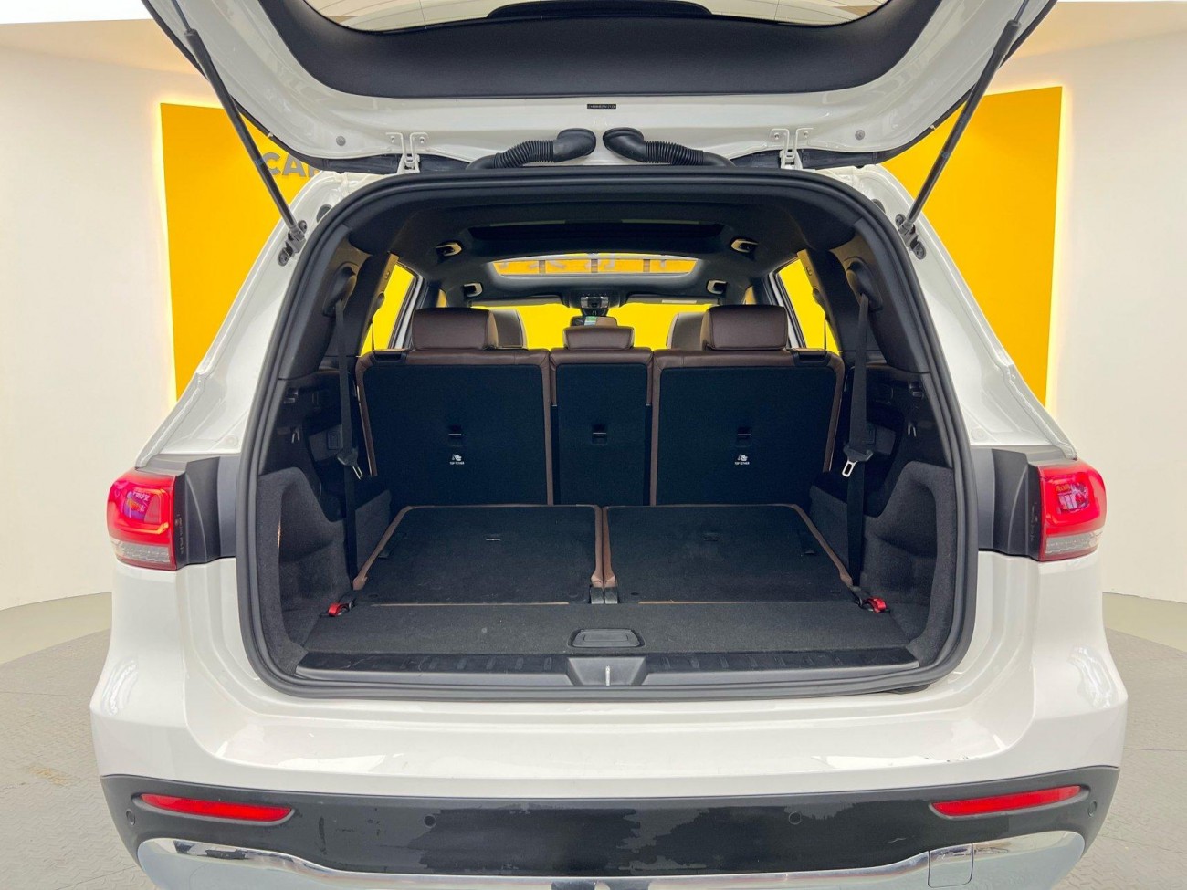 Mercedes-Benz GLB 2023