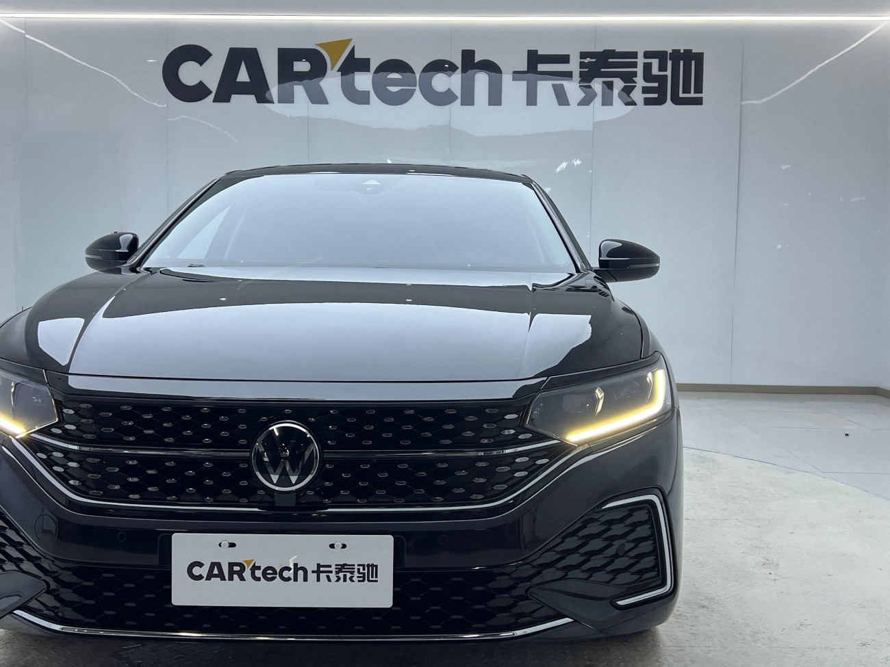 Volkswagen Passat 2023