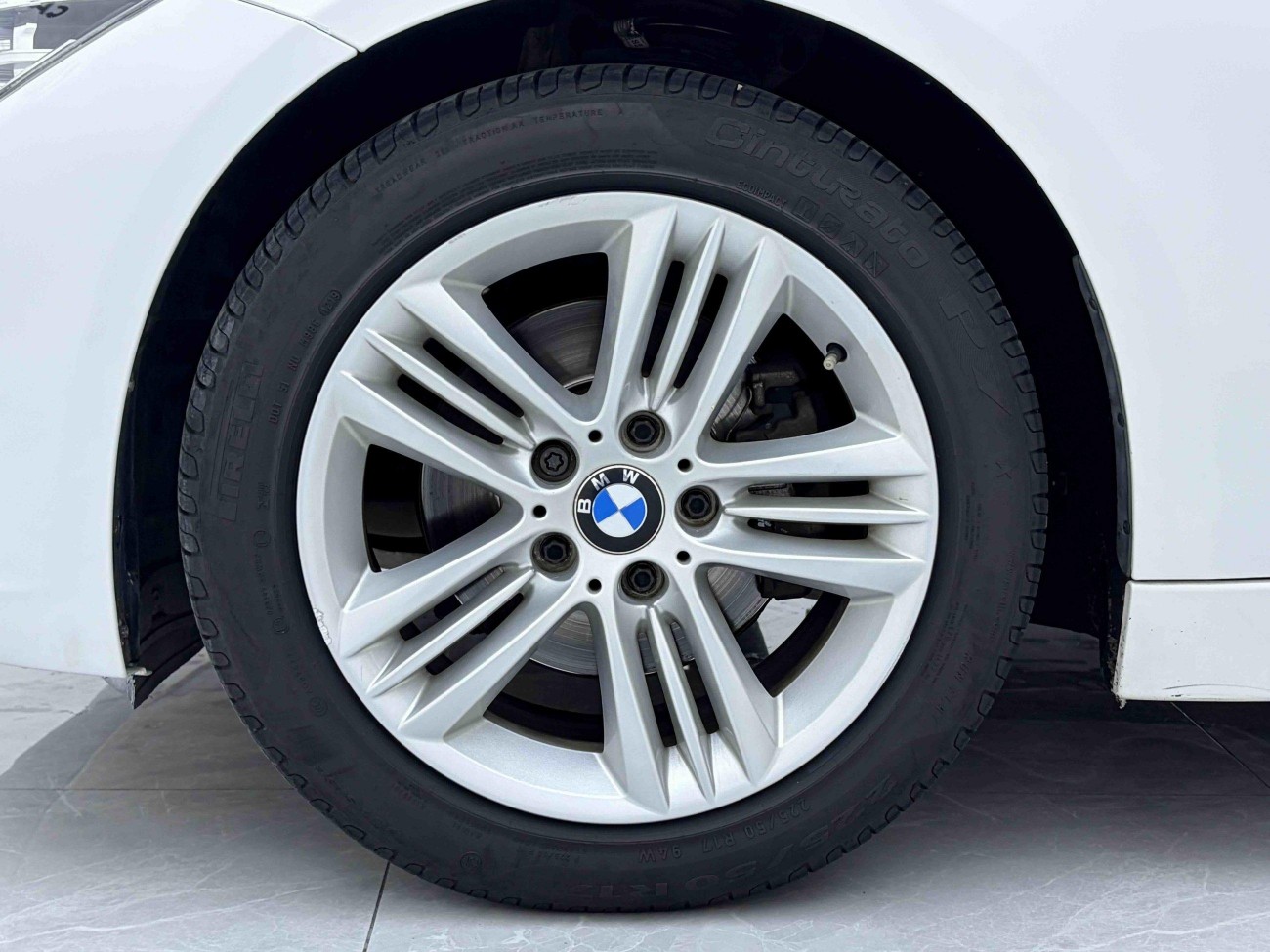 BMW 320Li 2015
