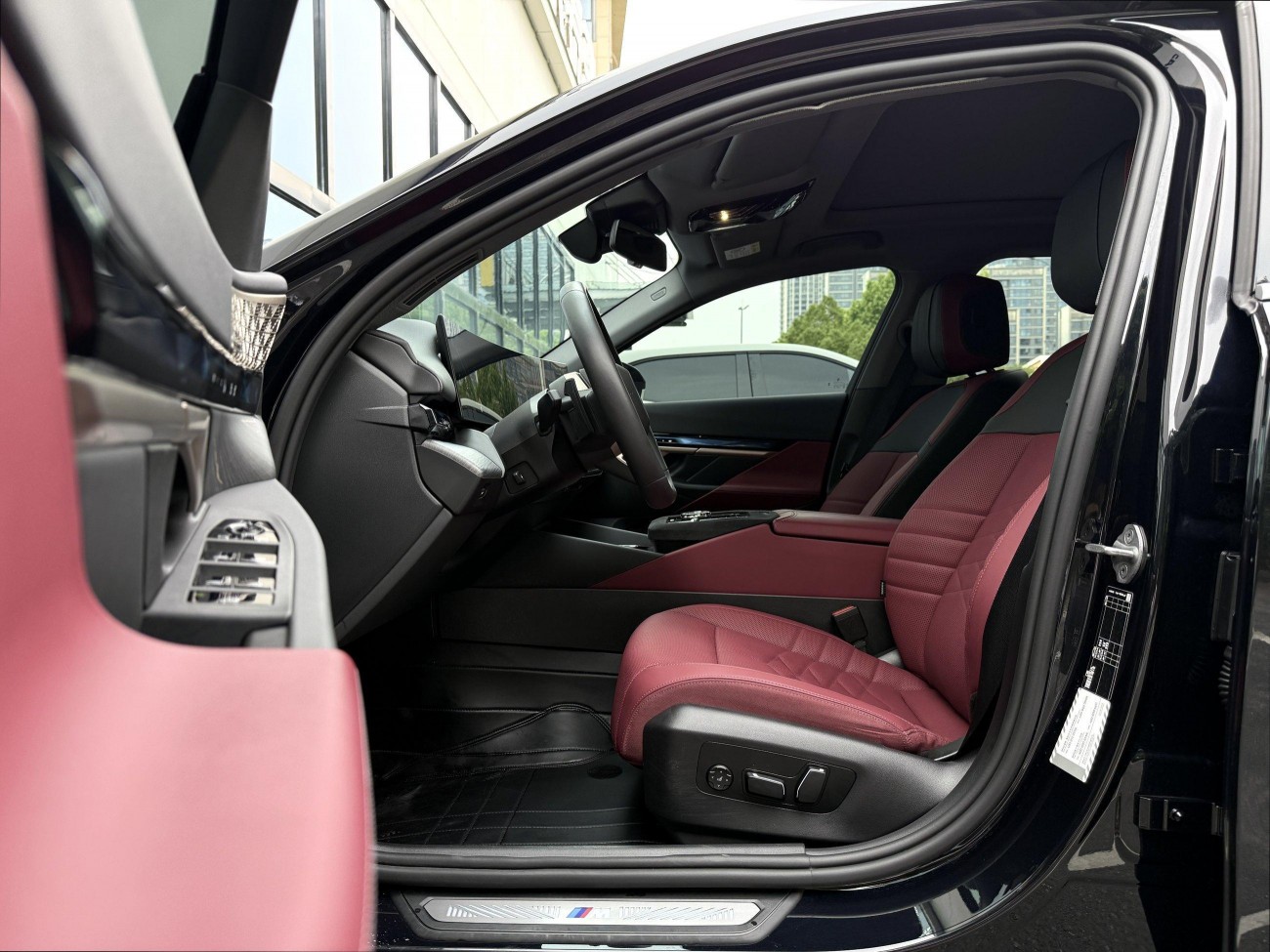 BMW 530Li 2025