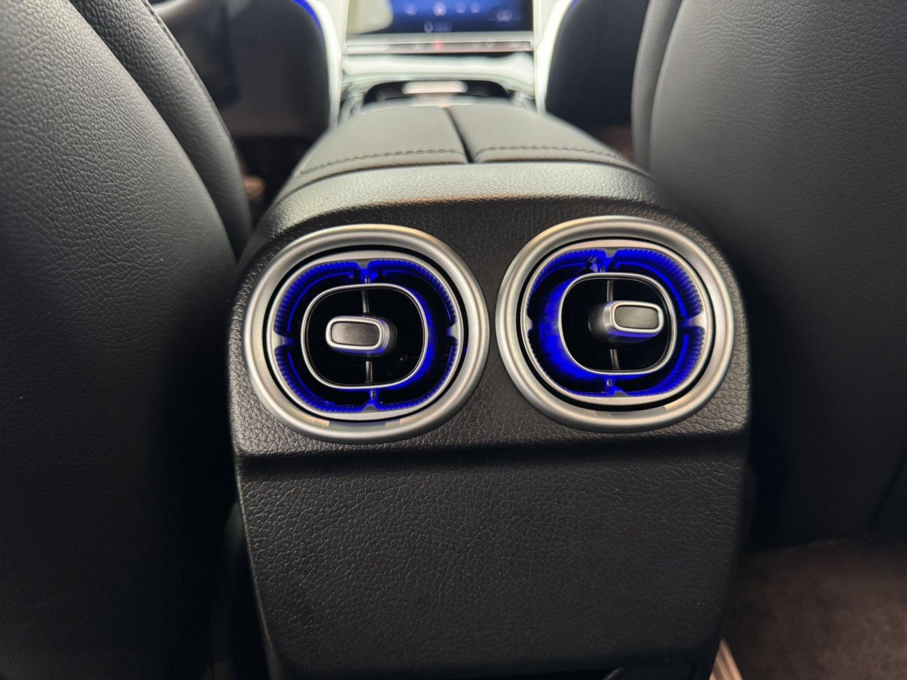 Mercedes-Benz C 260 L 2026
