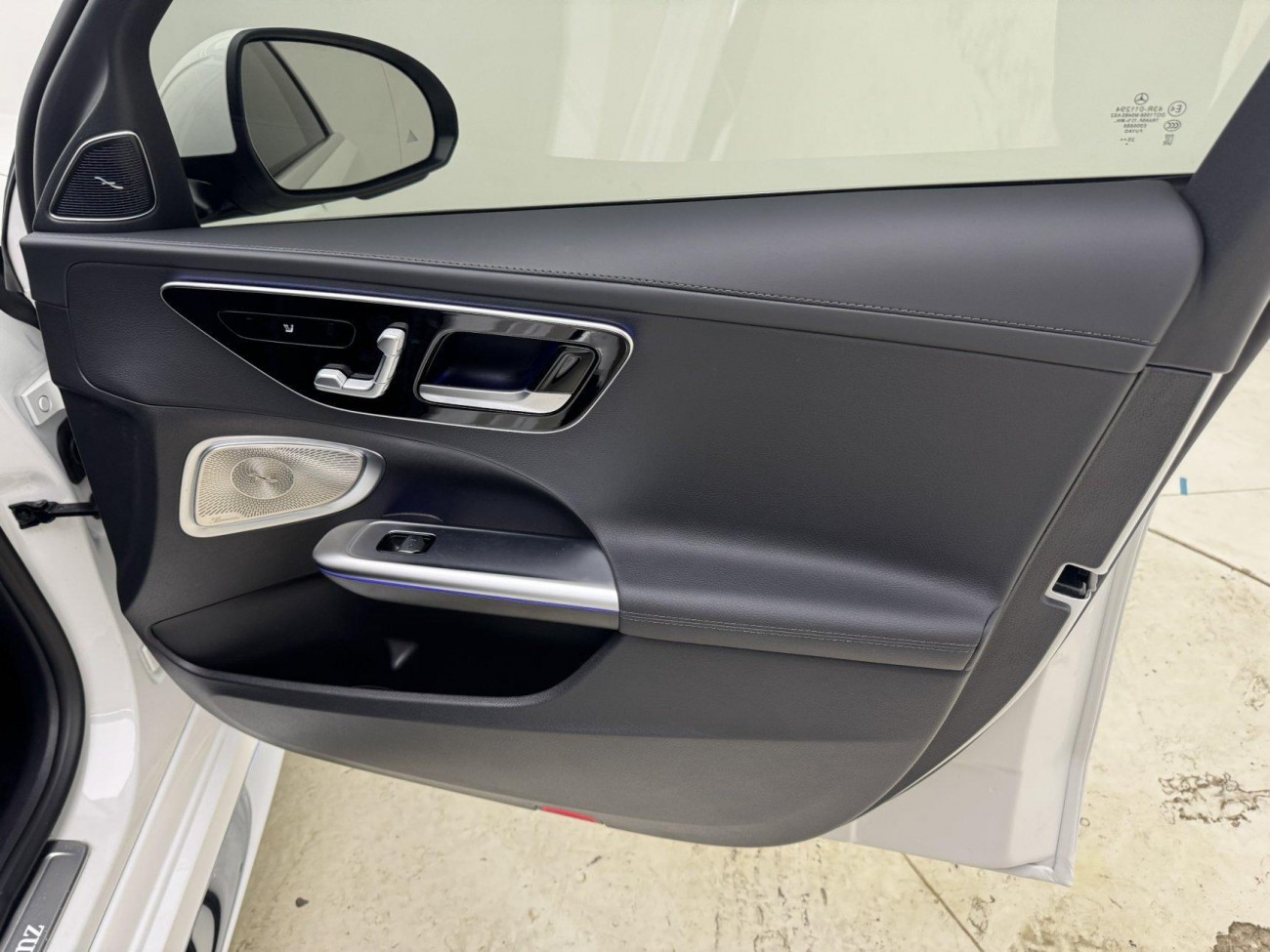 Mercedes-Benz C 260 L 2026