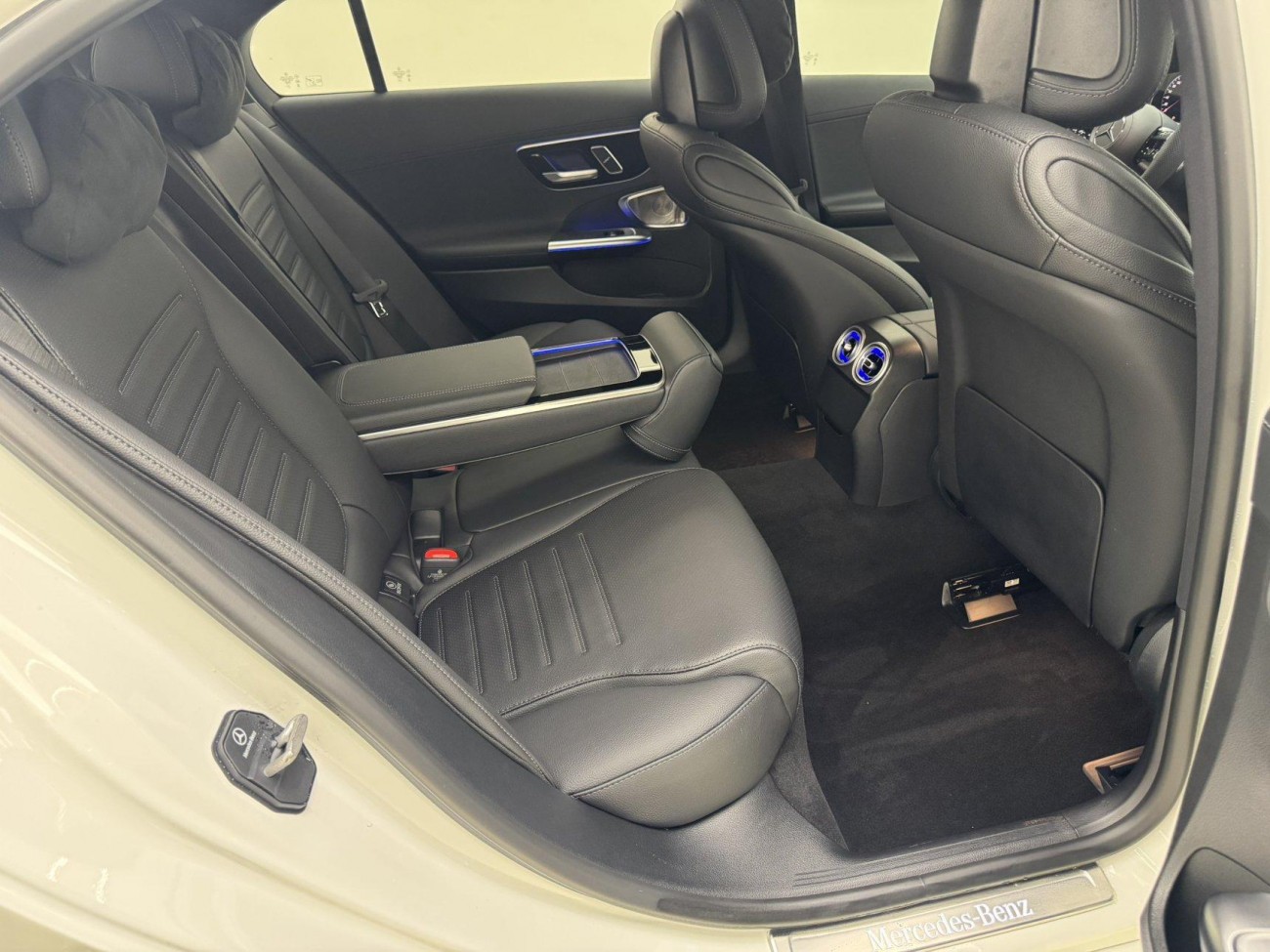 Mercedes-Benz C 260 L 2026