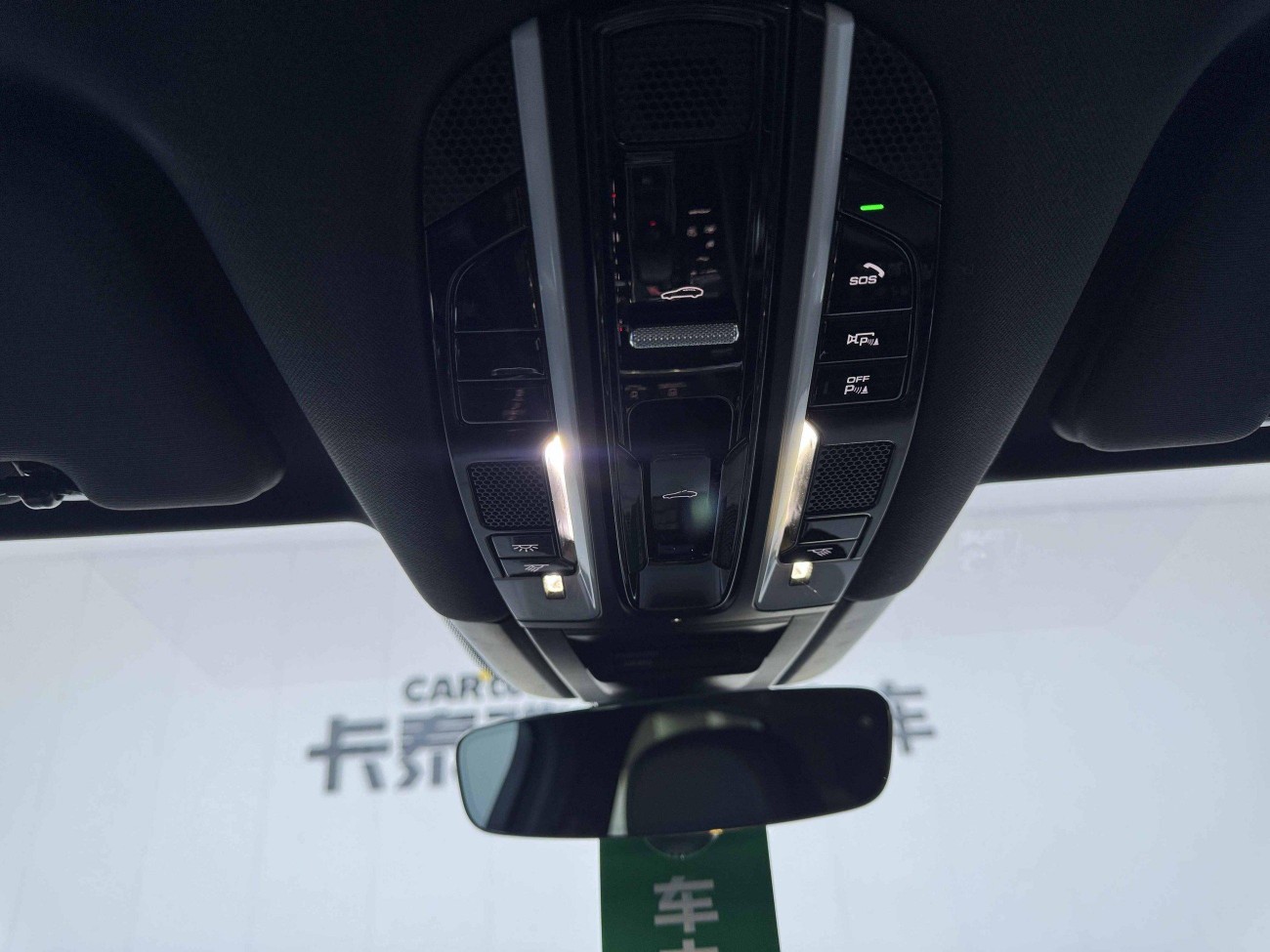 Porsche Cayenne 2021