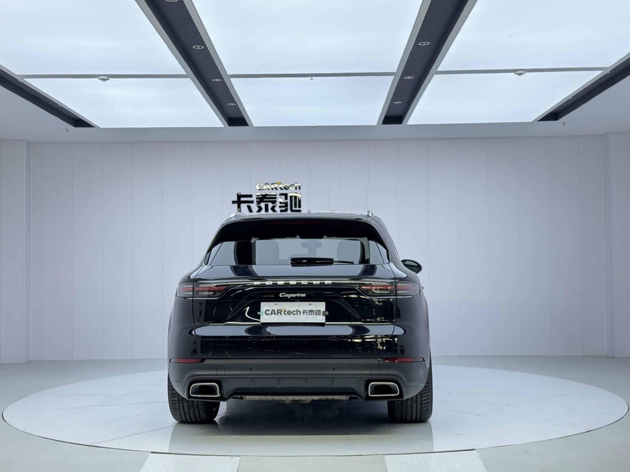 Porsche Cayenne 2021