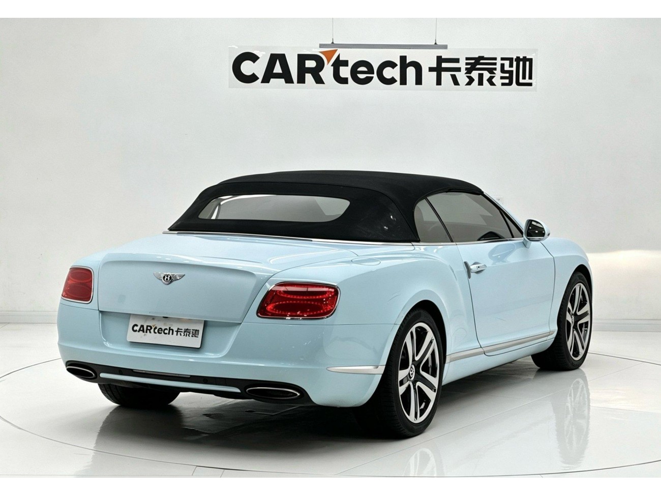 Bentley 2012 2012
