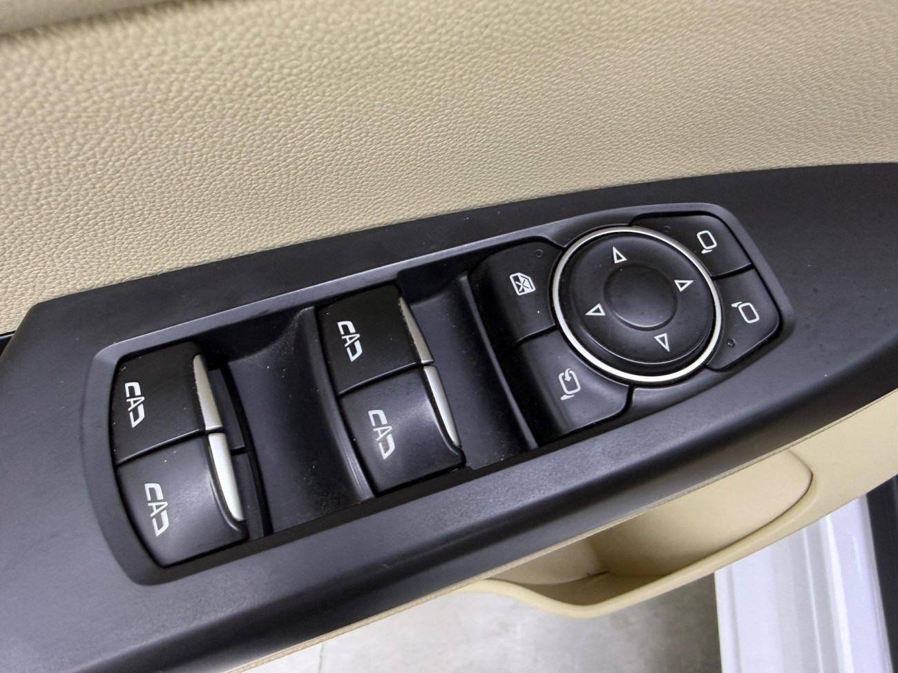 Buick GL8 2023