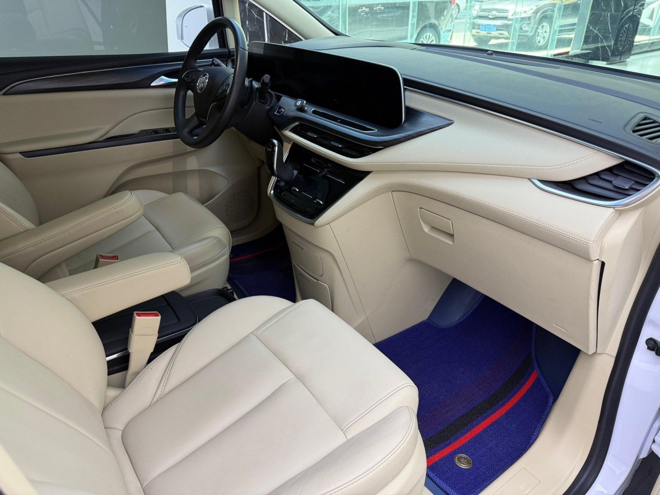 Buick GL8 2023