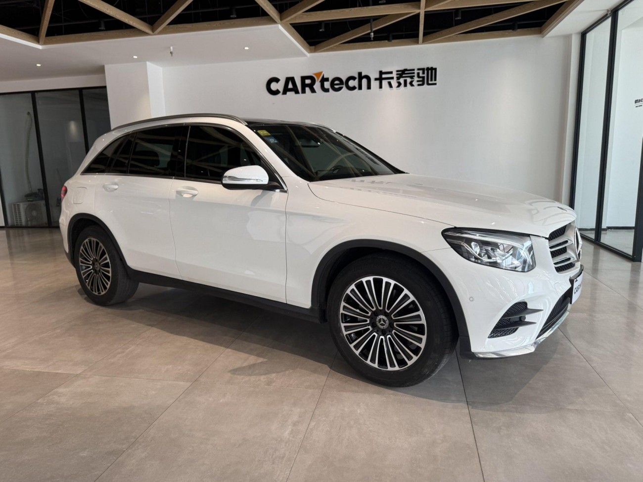 Mercedes-Benz GLC 260 4MATIC 2018
