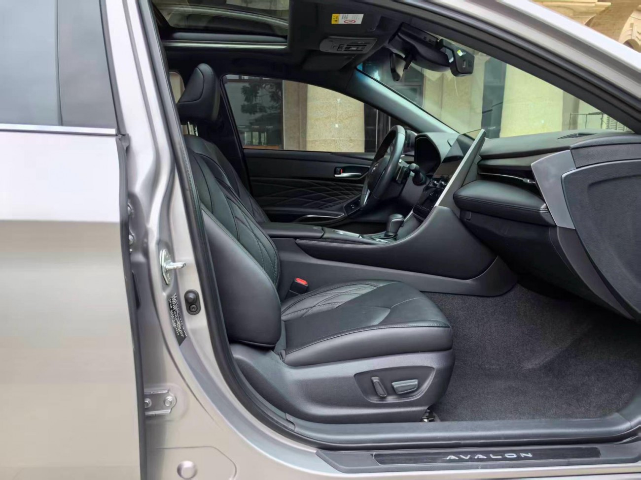 Toyota Avalon 2023