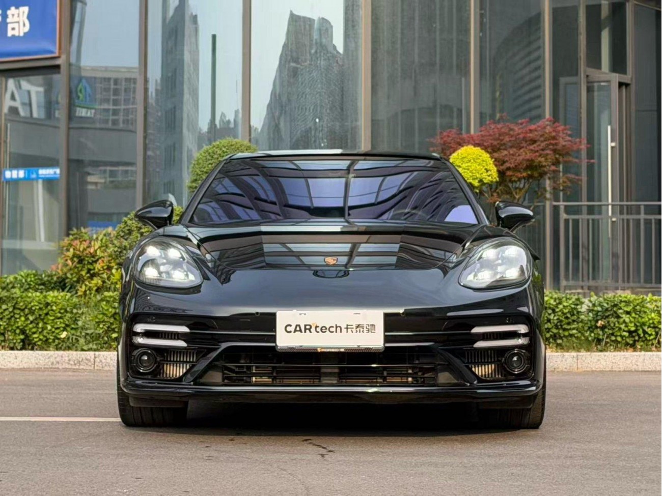 Porsche Panamera 2024