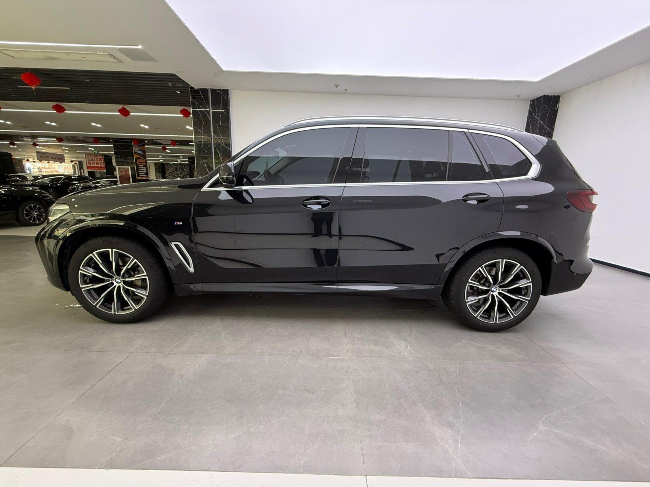 BMW X5 2023